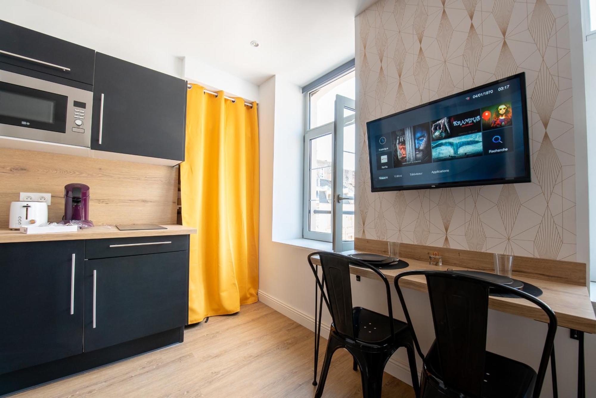 Au Nouveau Boulonnais - 4 Appartements Charmants Pour Couples, Familles Et Groupe D'Amis, Vieille Ville Et Centre Ville De Boulogne Sur Mer 외부 사진