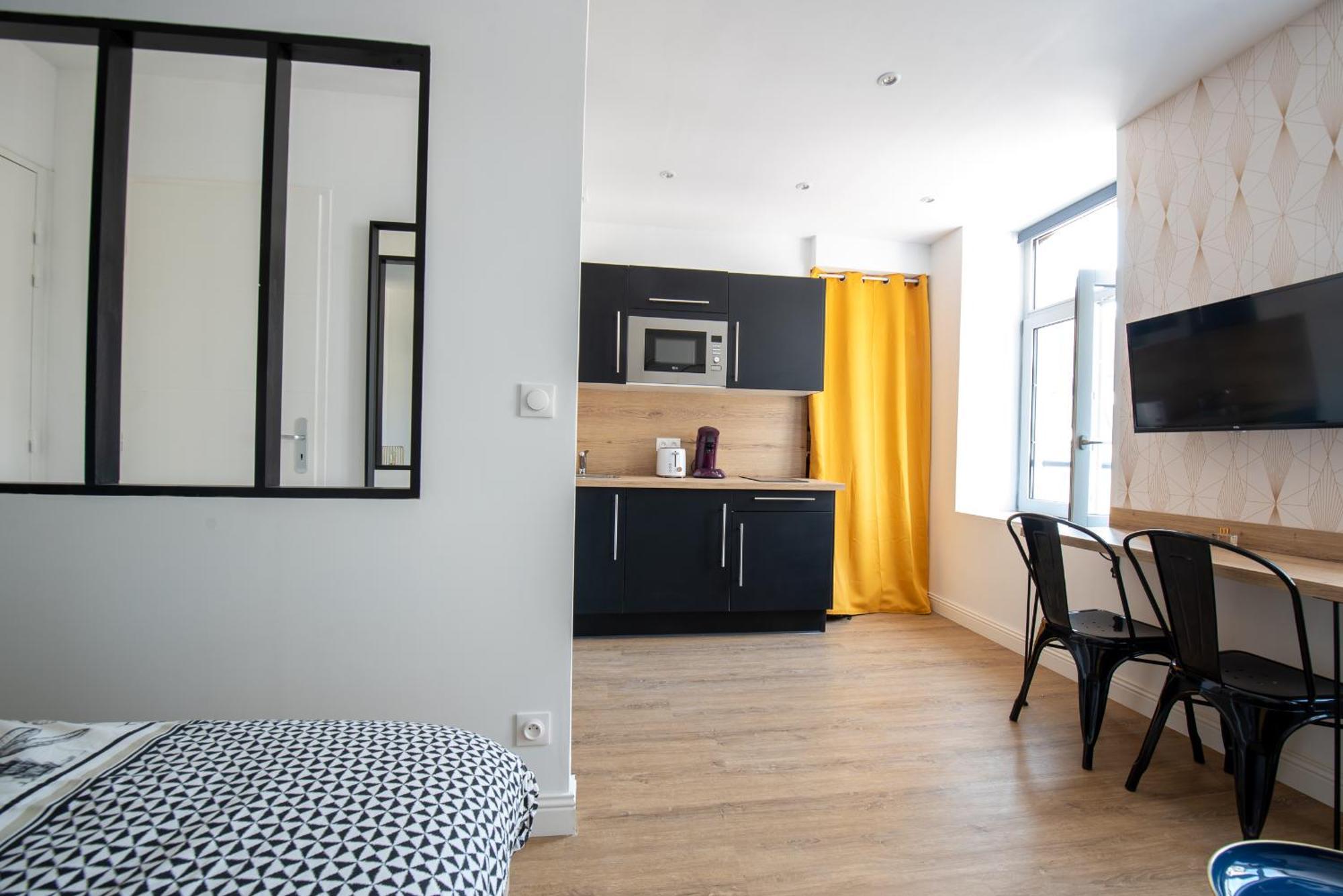 Au Nouveau Boulonnais - 4 Appartements Charmants Pour Couples, Familles Et Groupe D'Amis, Vieille Ville Et Centre Ville De Boulogne Sur Mer 외부 사진