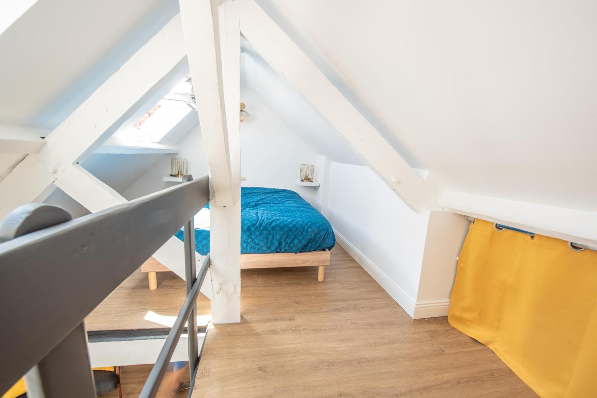 Au Nouveau Boulonnais - 4 Appartements Charmants Pour Couples, Familles Et Groupe D'Amis, Vieille Ville Et Centre Ville De Boulogne Sur Mer 외부 사진